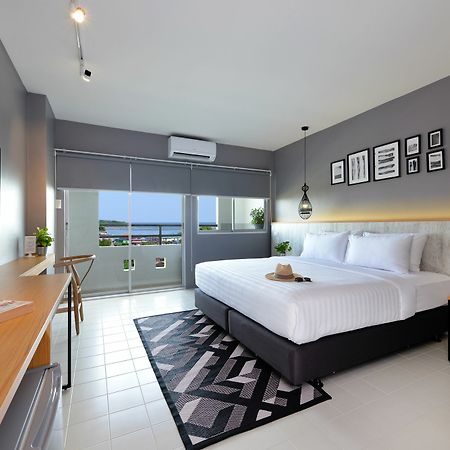 Ruenthip Pattaya Hotel Bagian luar foto